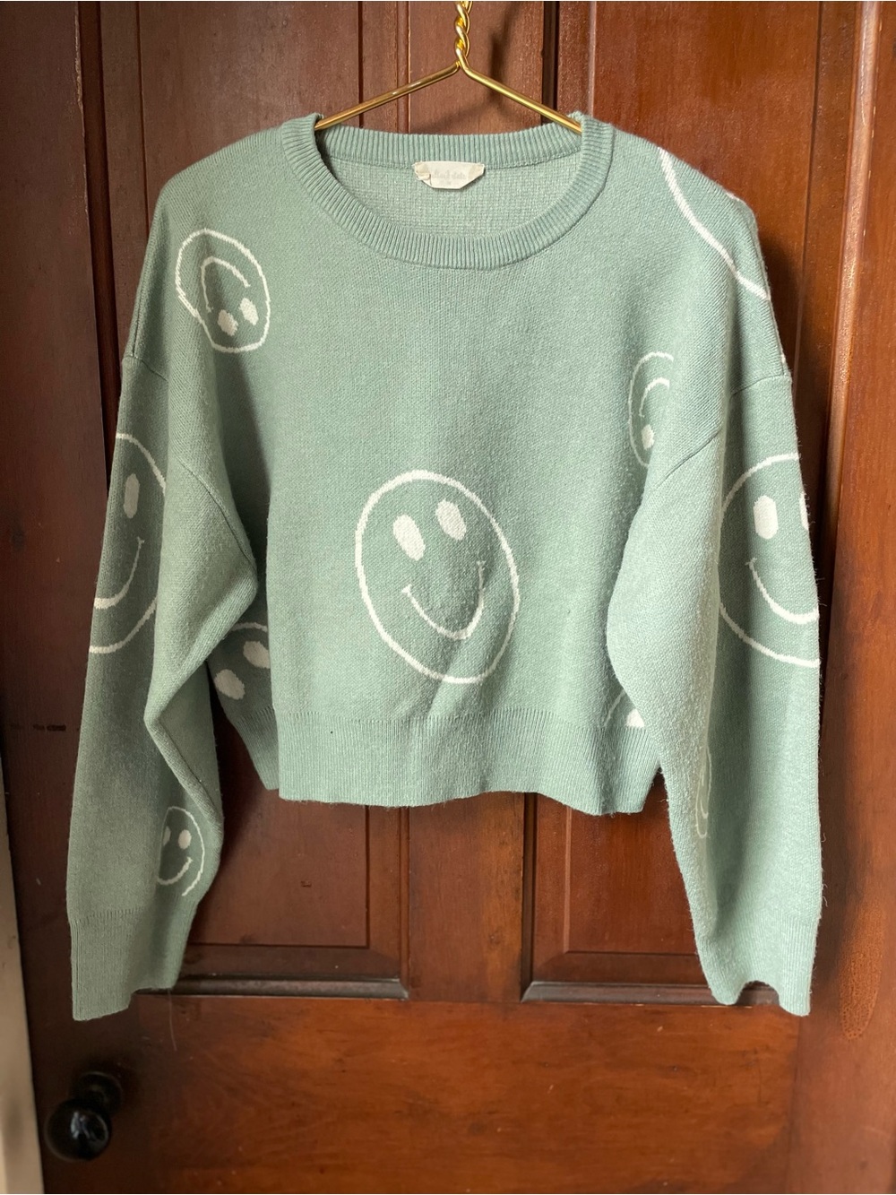 altar'd state women's medium long sleeve sweater